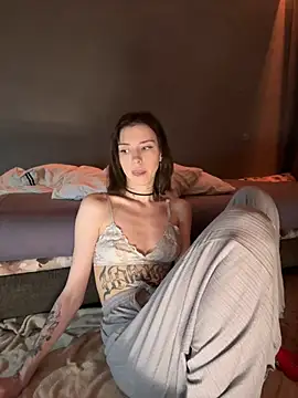 Snapshot of Bastet chatting on January 25, 2025, 7:39 pm Bastet online show from January 25, 2025, 7:39 pm