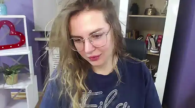 Zoey Erotic online show from December 31, 2024, 5:33 am