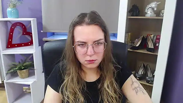 Zoey Erotic online show from March 21, 2025, 5:43 am