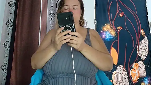 brenlissy89 online show from April 28, 2026, 8:47 pm