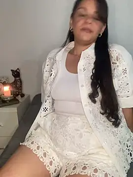 Snapshot of Kataliina chatting on January 31, 2025, 5:09 am Kataliina online show from January 31, 2025, 5:09 am