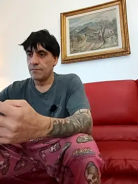Snapshot of Elnonoykeila77 chatting on March 28, 2026, 2:27 pm Elnonoykeila77 online show from March 28, 2026, 2:27 pm