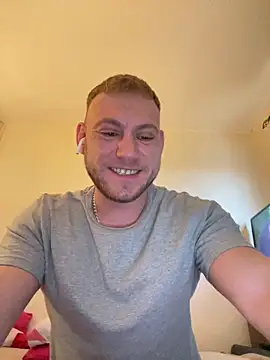 Weestud94 online show from February 1, 2025, 3:18 pm