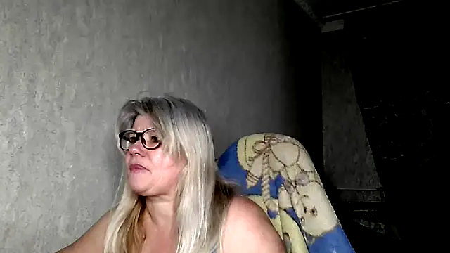 Diana 49 online show from January 6, 2026, 8:18 am