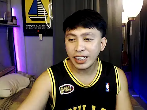 Snapshot of princeJayX chatting on April 20, 2026, 11:24 am princeJayX online show from April 20, 2026, 11:24 am