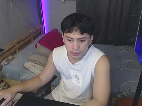 Snapshot of princeJayX chatting on May 11, 2026, 12:05 am princeJayX online show from May 11, 2026, 12:05 am