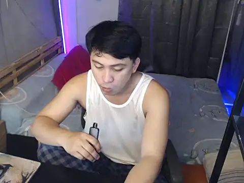 Snapshot of princeJayX chatting on May 14, 2026, 12:17 am princeJayX online show from May 14, 2026, 12:17 am