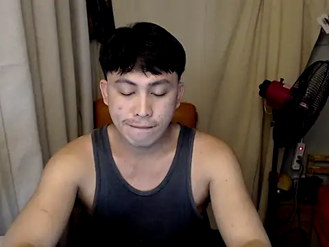 Snapshot of princeJayX chatting on May 17, 2026, 1:07 pm princeJayX online show from May 17, 2026, 1:07 pm