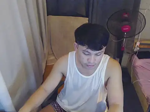 Snapshot of princeJayX chatting on May 25, 2026, 12:05 am princeJayX online show from May 25, 2026, 12:05 am