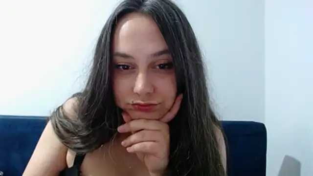 Snapshot of Sara94live chatting on April 21, 2026, 3:02 am Sara94live online show from April 21, 2026, 3:02 am