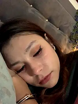 Snapshot of 3littleschoolteens chatting on November 17, 2025, 6:19 am 3littleschoolteens online show from November 17, 2025, 6:19 am