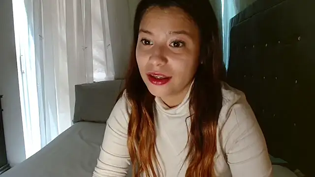 Snapshot of 3littleschoolteens chatting on April 17, 2026, 6:11 pm 3littleschoolteens online show from April 17, 2026, 6:11 pm