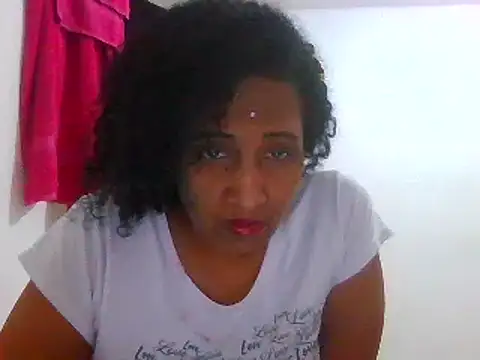 Aishamara online show from March 2, 2025, 9:43 pm