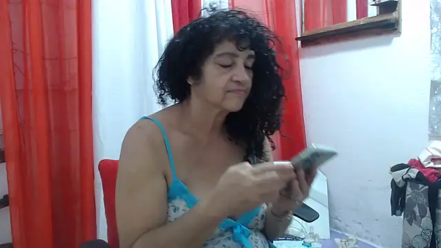 heyline milf online show from February 16, 2026, 5:09 pm