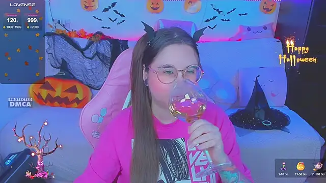 Snapshot of Lolisuccub chatting on October 27, 2025, 5:28 pm Lolisuccub online show from October 27, 2025, 5:28 pm