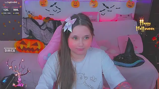 Snapshot of Lolisuccub chatting on November 16, 2025, 5:51 pm Lolisuccub online show from November 16, 2025, 5:51 pm