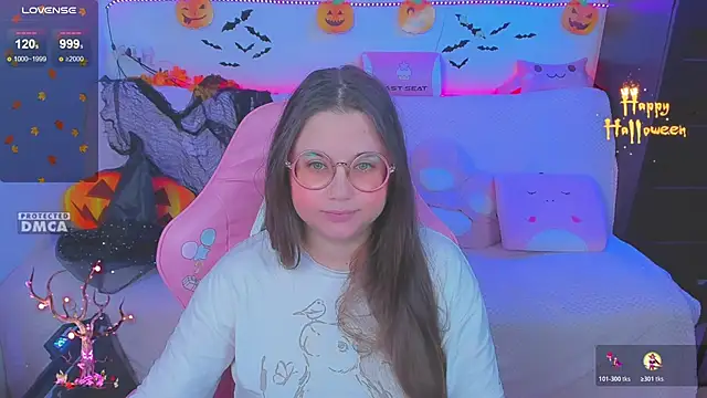 Snapshot of Lolisuccub chatting on November 17, 2025, 4:35 pm Lolisuccub online show from November 17, 2025, 4:35 pm