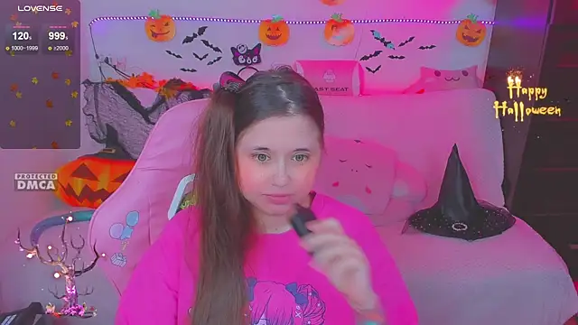 Snapshot of Lolisuccub chatting on November 21, 2025, 5:00 pm Lolisuccub online show from November 21, 2025, 5:00 pm