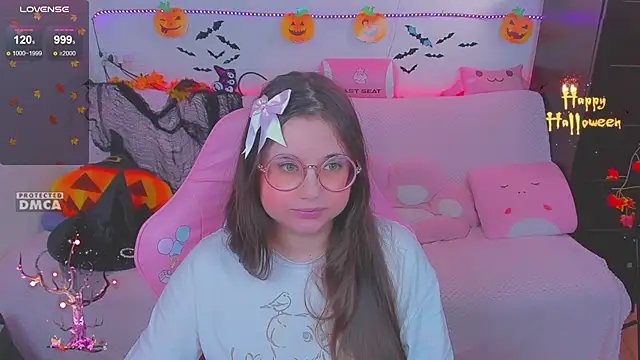 Snapshot of Lolisuccub chatting on November 26, 2025, 4:52 pm Lolisuccub online show from November 26, 2025, 4:52 pm