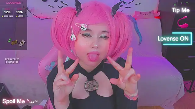 Snapshot of Lolisuccub chatting on December 17, 2025, 5:30 pm Lolisuccub online show from December 17, 2025, 5:30 pm