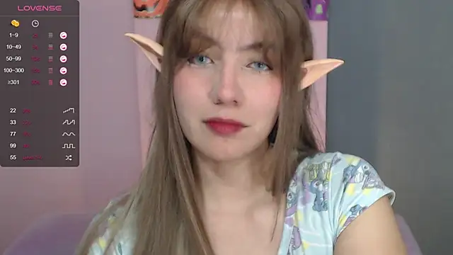 sweetrafaella online show from October 31, 2025, 3:18 am