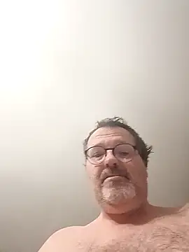 mike9473 online show from March 26, 2026, 6:19 am