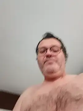 mike9473 online show from April 4, 2026, 8:01 am