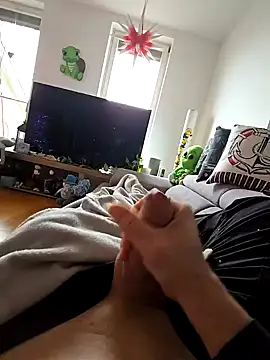 Snapshot of lovebbwgirly chatting on December 27, 2024, 12:45 pm lovebbwgirly online show from December 27, 2024, 12:45 pm