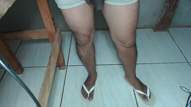 Snapshot of jegue_moreno chatting on December 12, 2024, 2:55 pm jegue moreno online show from December 12, 2024, 2:55 pm