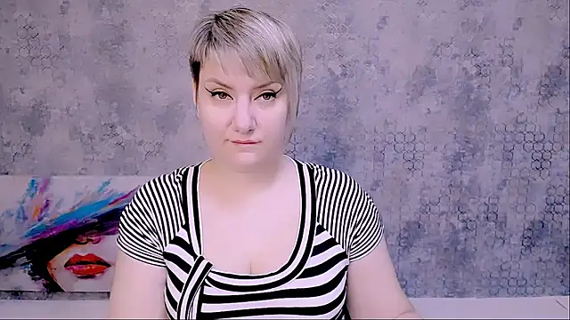 Djullia online show from February 9, 2025, 6:01 am