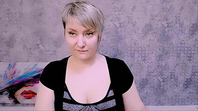 Djullia online show from February 13, 2025, 3:24 pm