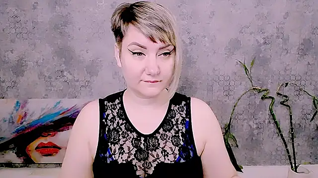 Djullia online show from May 31, 2026, 5:04 am
