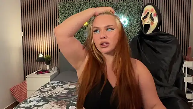 AnjaAmelia online show from October 31, 2025, 7:59 pm