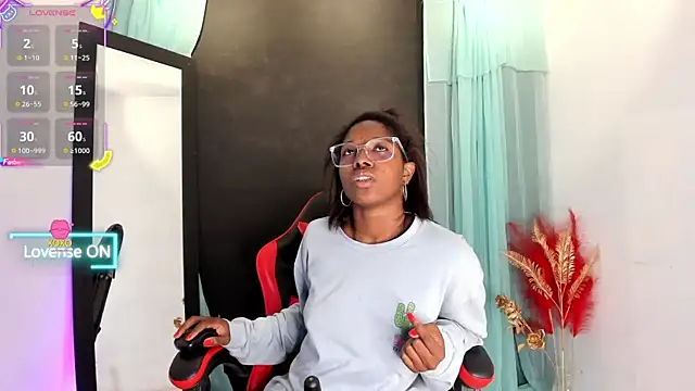 Snapshot of nilosolem chatting on February 12, 2026, 4:18 am nilosolem online show from February 12, 2026, 4:18 am