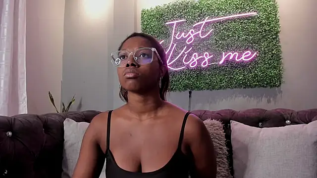 nilosolem online show from March 28, 2026, 7:46 pm