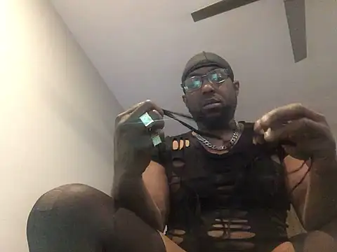 Snapshot of Londonfrotadejr chatting on March 10, 2025, 10:15 am Londonfrotadejr online show from March 10, 2025, 10:15 am