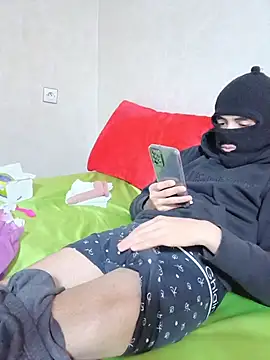 arabqueen online show from February 9, 2026, 8:02 pm