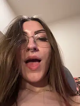 jade 369 online show from March 4, 2025, 4:06 am