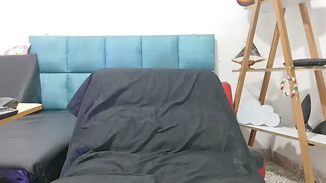 Snapshot of chirlleyy chatting on March 15, 2026, 8:04 pm chirlleyy online show from March 15, 2026, 8:04 pm