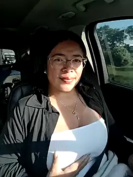   valentina18 online show from March 21, 2026, 12:32 pm