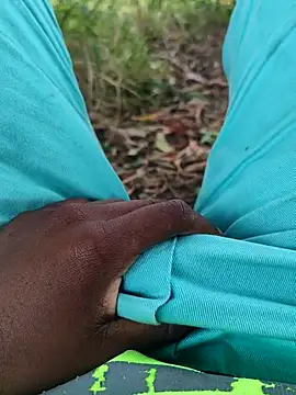 Arthu2r online show from October 10, 2025, 3:33 pm