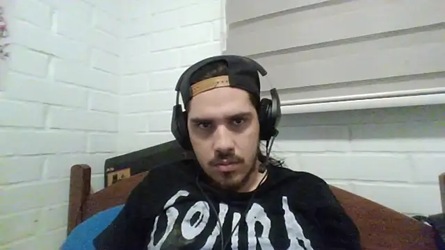 hung weeb online show from January 17, 2025, 1:47 am