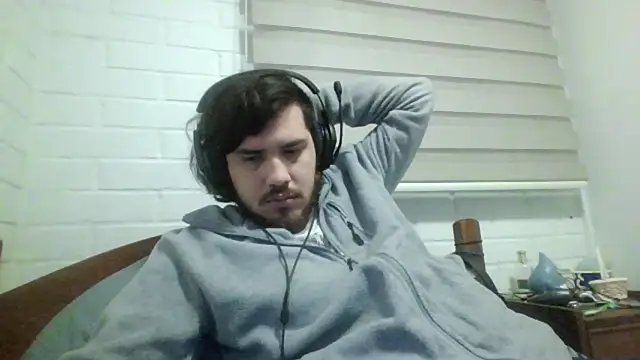 hung weeb online show from June 16, 2026, 2:36 am