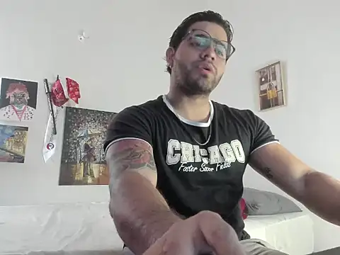 Snapshot of _Coddygold_ chatting on December 31, 2024, 12:25 pm Coddygold online show from December 31, 2024, 12:25 pm