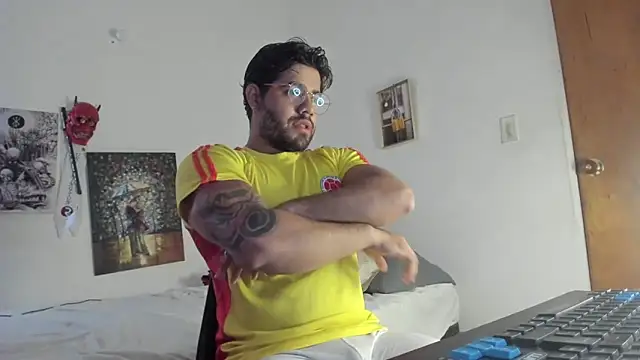 Snapshot of _Coddygold_ chatting on January 9, 2025, 12:19 pm Coddygold online show from January 9, 2025, 12:19 pm