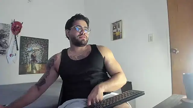 Snapshot of _Coddygold_ chatting on January 11, 2025, 11:45 am Coddygold online show from January 11, 2025, 11:45 am