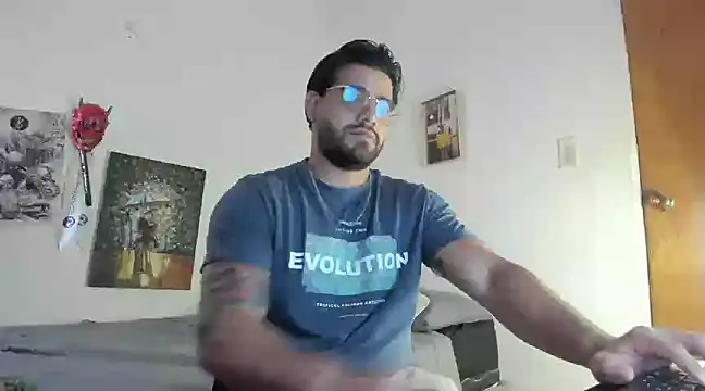 Snapshot of _Coddygold_ chatting on January 14, 2025, 12:24 pm Coddygold online show from January 14, 2025, 12:24 pm