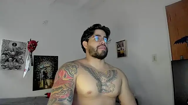 Snapshot of _Coddygold_ chatting on January 24, 2025, 10:19 pm Coddygold online show from January 24, 2025, 10:19 pm