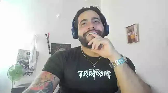 Snapshot of _Coddygold_ chatting on February 9, 2025, 3:23 pm Coddygold online show from February 9, 2025, 3:23 pm