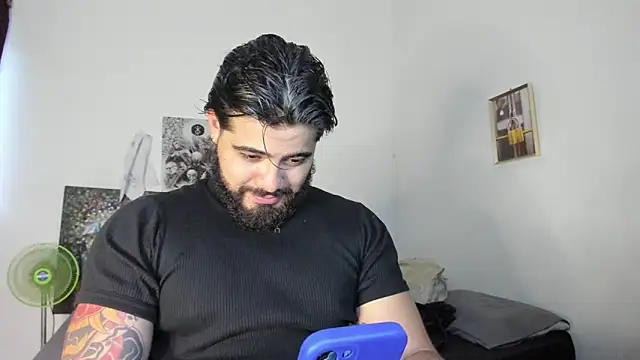 Snapshot of _Coddygold_ chatting on March 20, 2025, 10:51 pm Coddygold online show from March 20, 2025, 10:51 pm